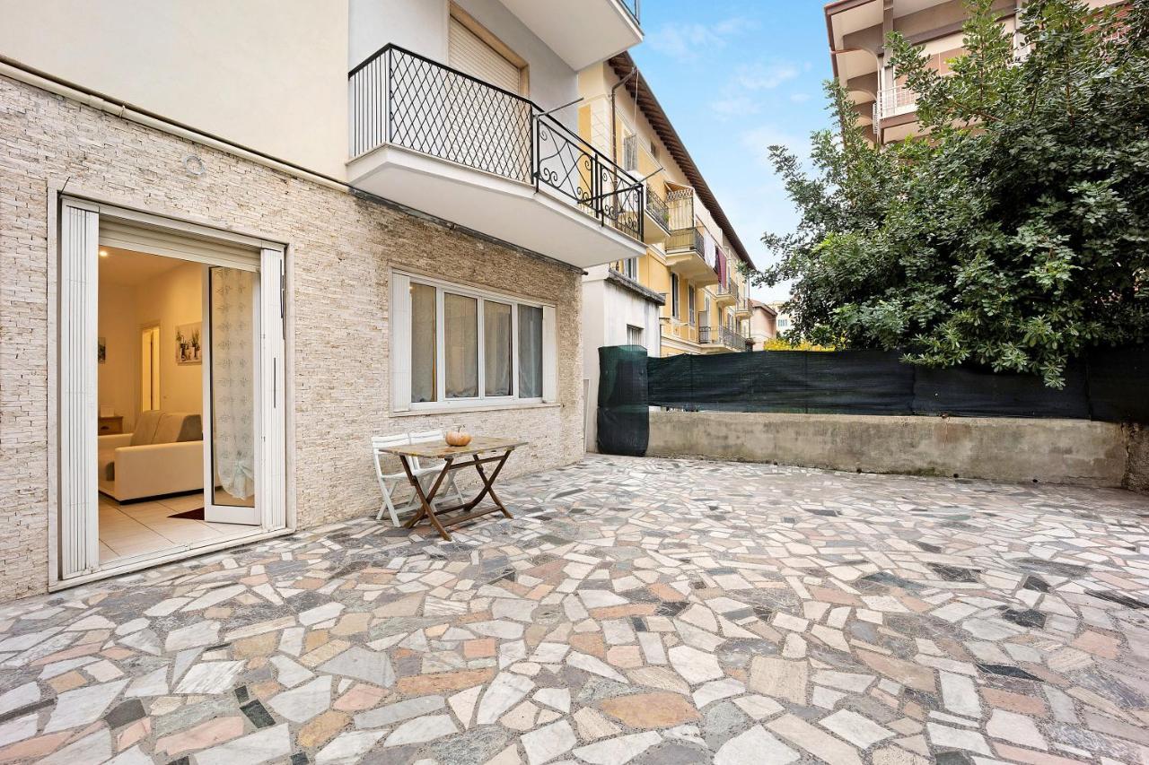 La Ballerina Di Alassio Exterior foto